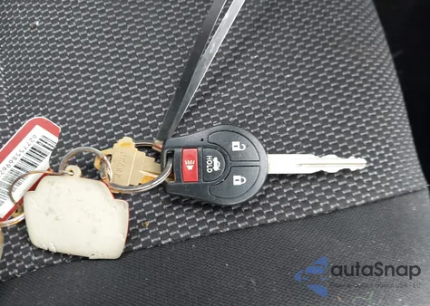 2017 Nissan Versa 1.6 Sv z USA, uszkodzony, nr VIN 3N1CN7AP1HL822407